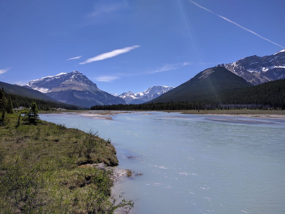 golden-and-banff-7b549bf7.jpg
